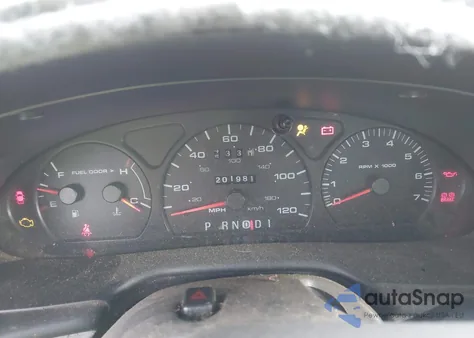 2000 Mercury Sable Gs z USA, uszkodzony, nr VIN 1MEFM58U1YG613748